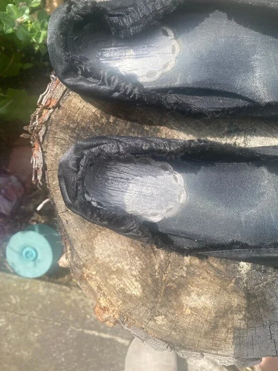 Seychelles Women's 9.5 Black Satiny Ballerina Shoes - Picture 8 of 10